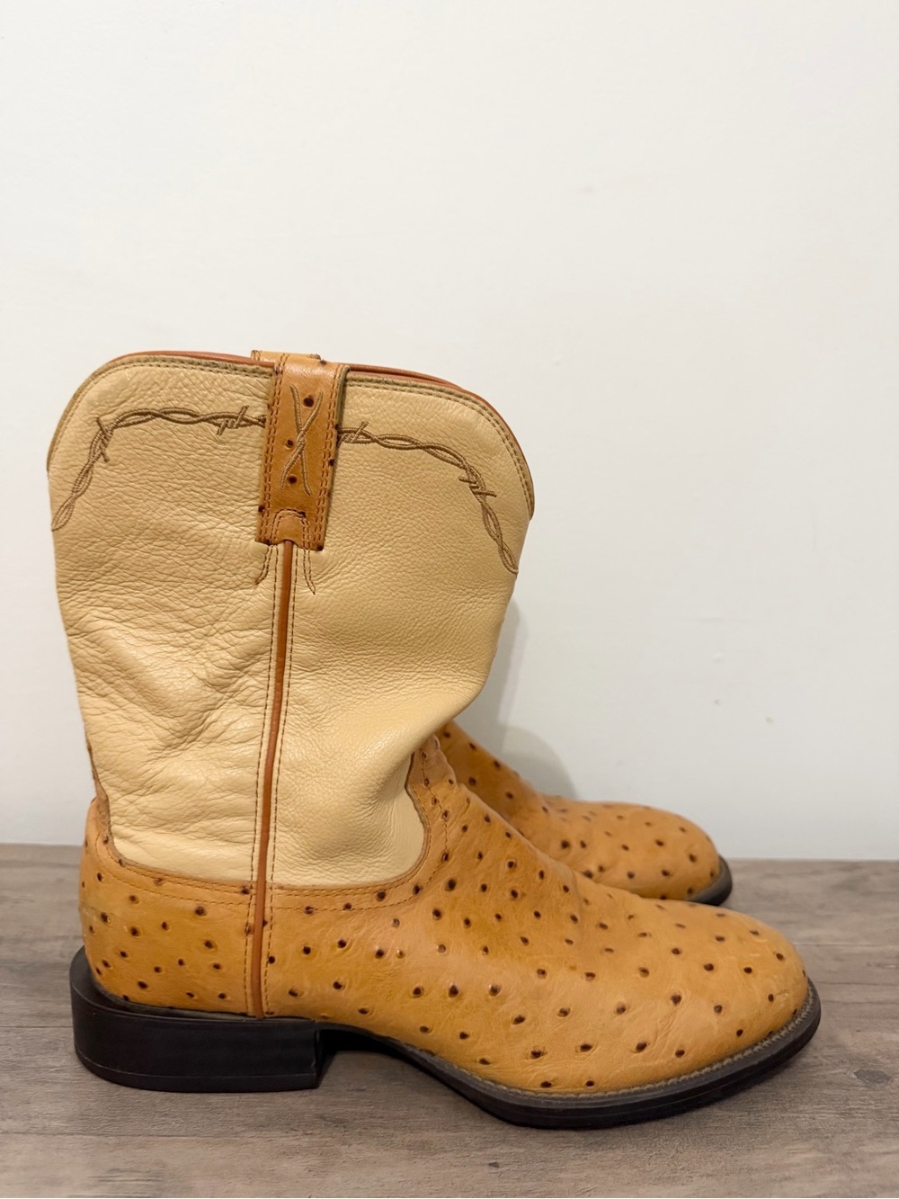 Twisted X Cowboy boots western size 8.5b women